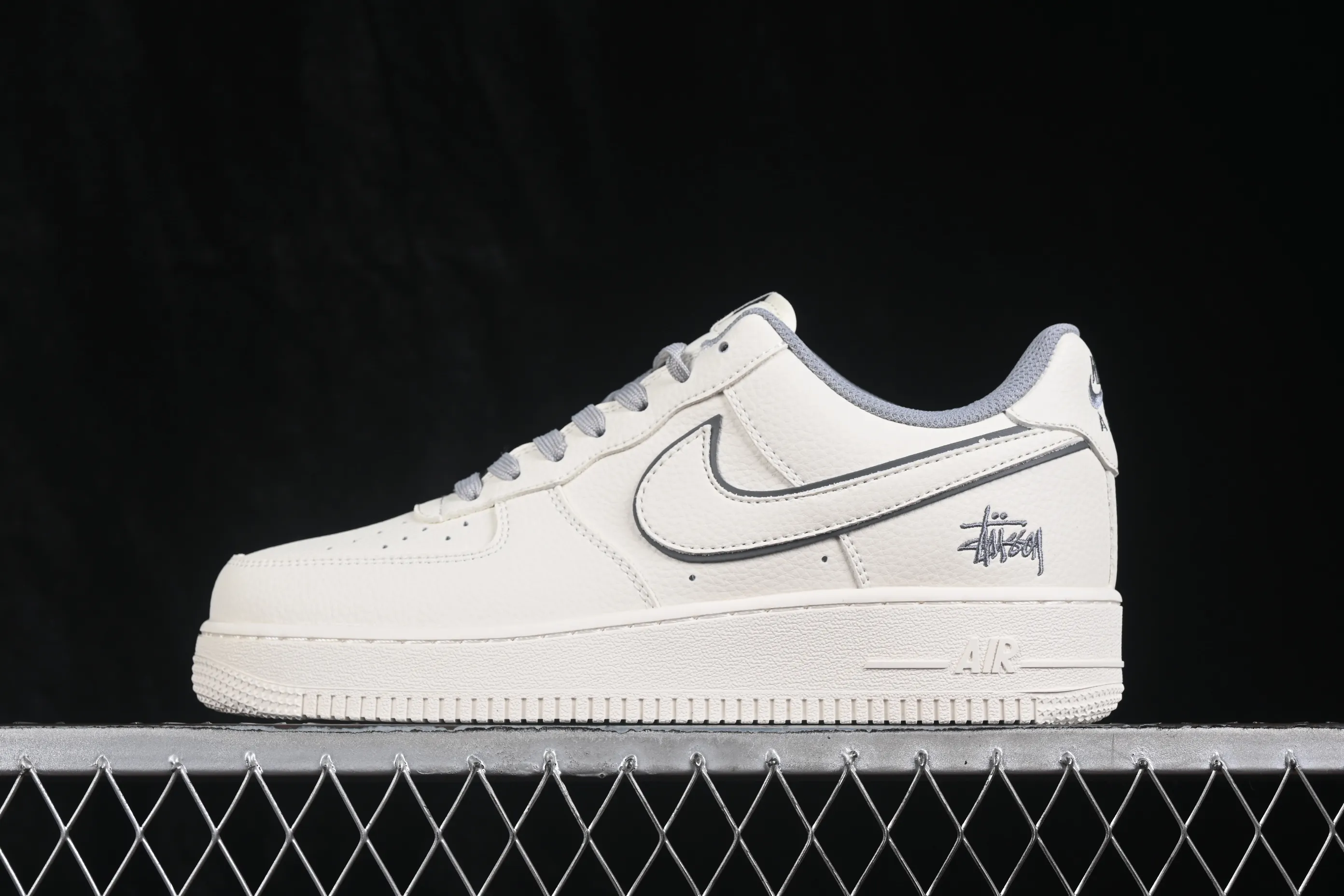 All categories Nk Air Force 1 Air Force series Nk Air Force 1 Low Air Force low-top Nike Air Force 1'07 Low joint model Air Force 1 low-top casual sneakers MM3399-828